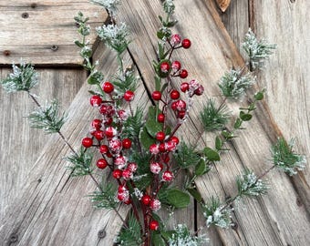 Berry with Snow Mixed Pine Spray, Wreath Supply, Floral, 571