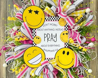 Everyday Wreath, Smiley Decor, Spring Wreath, Summer Wreath, Everyday Wreath, All Season Wreath