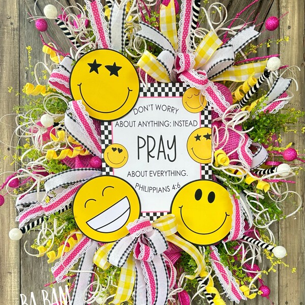 Everyday Wreath, Smiley Decor, Spring Wreath, Summer Wreath, Everyday Wreath, All Season Wreath