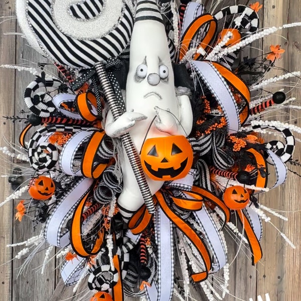 Ghost Wreath, Halloween Wreath, Halloween Swag, Fall Wreath, Halloween Door, Ghost Decor