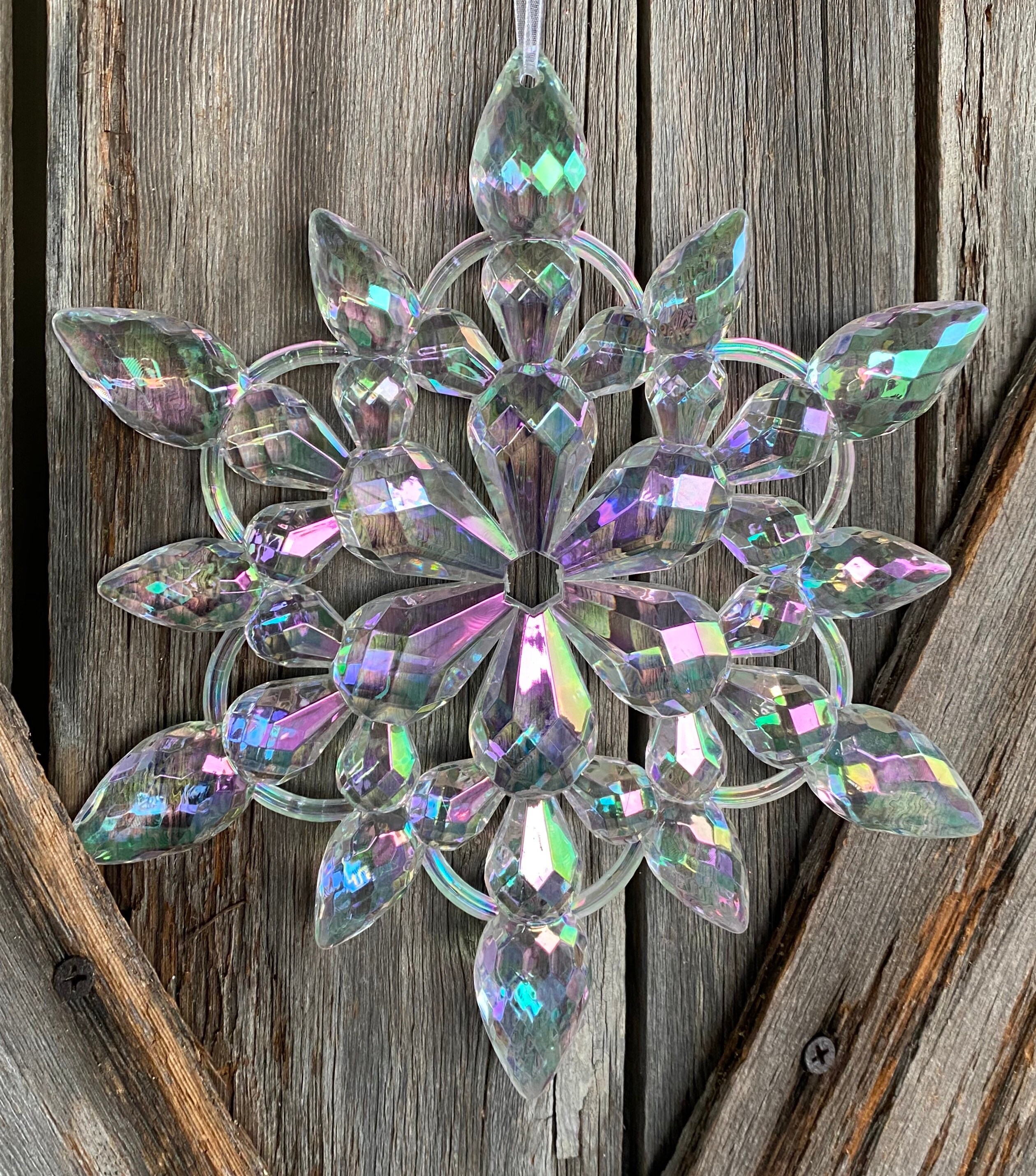 Large Plastic Snowflakes Dollar Tree 15 - bdn79wq