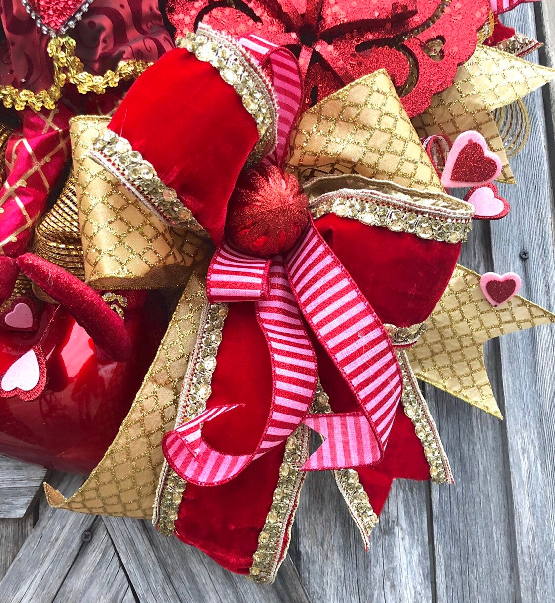 Victorian Valentine, Valentine Wreath, Valentine Swag, Valentine Decor