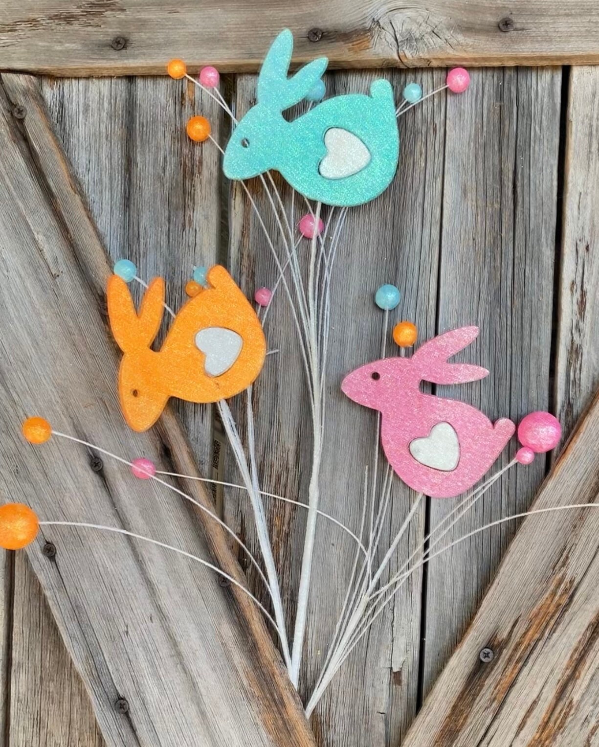 Colorful Rabbit Spray