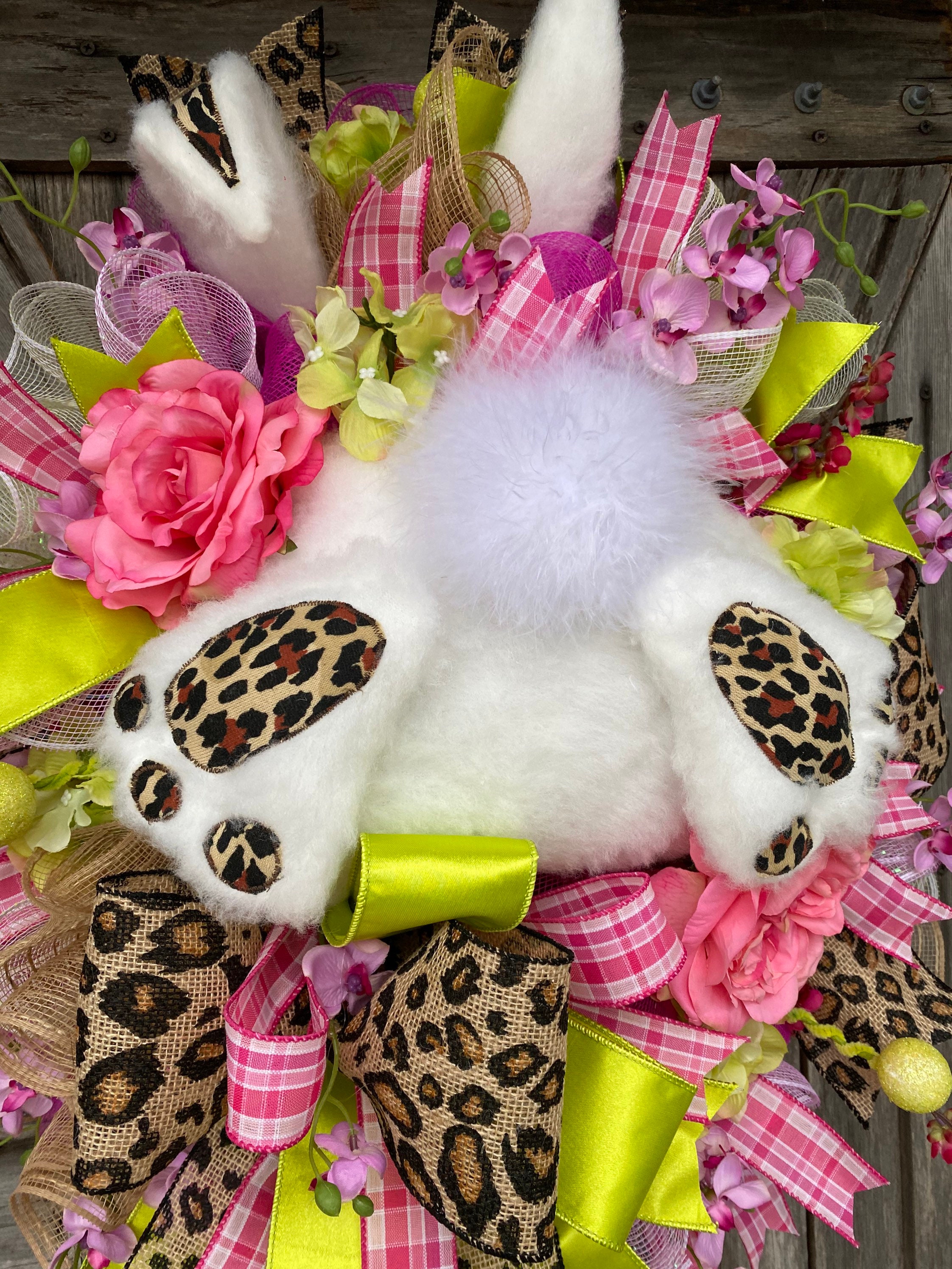 Easter Mesh Wreath, Bunny Wreath, Bunny Butt, Spring Wreath, Easter Wreath