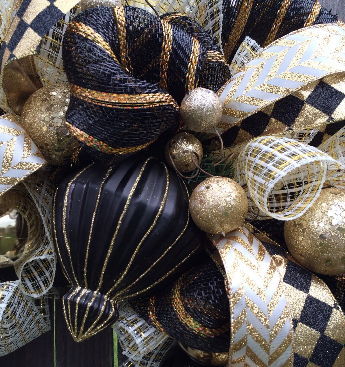 Stunning Black & Gold Christmas Wreath Holiday Wreath Etsy