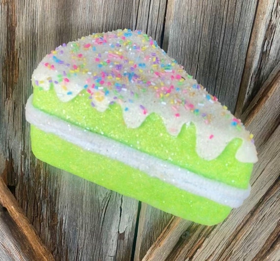 Green Sprinkle Cake Slice 6 Inches