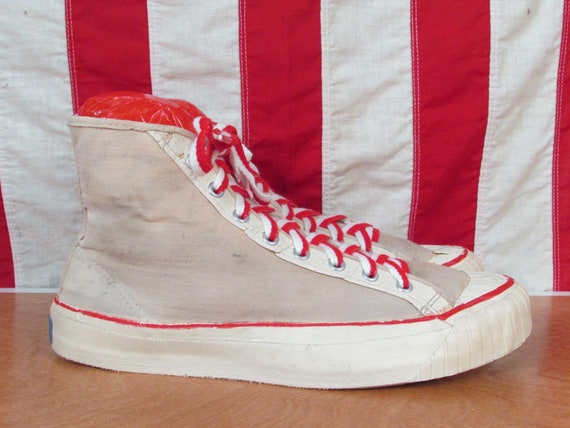 Vintage 1940s US Keds White Canvas Basketball Sne… - image 3