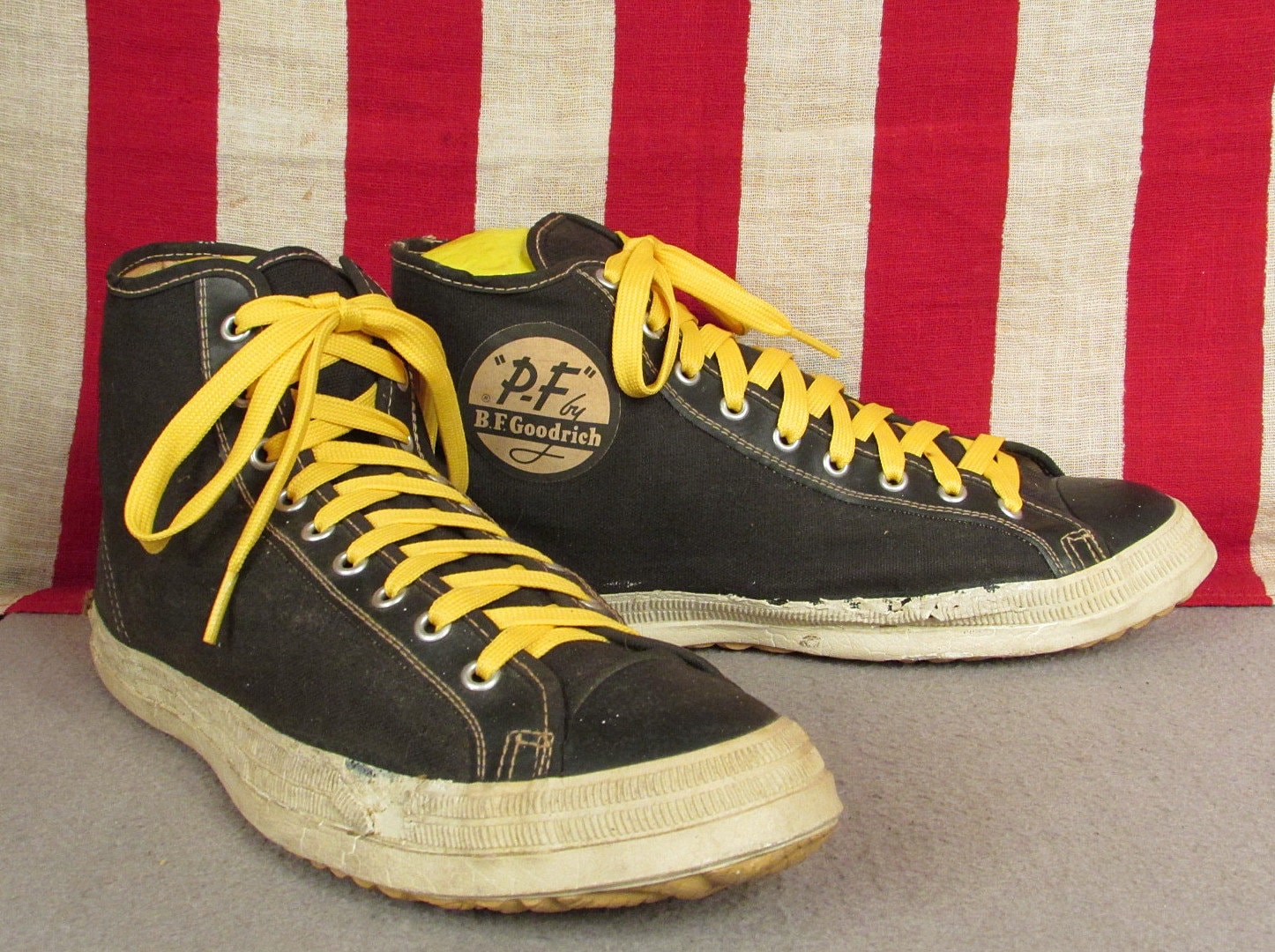 Old school shop pf flyers