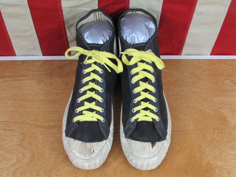 keds black canvas