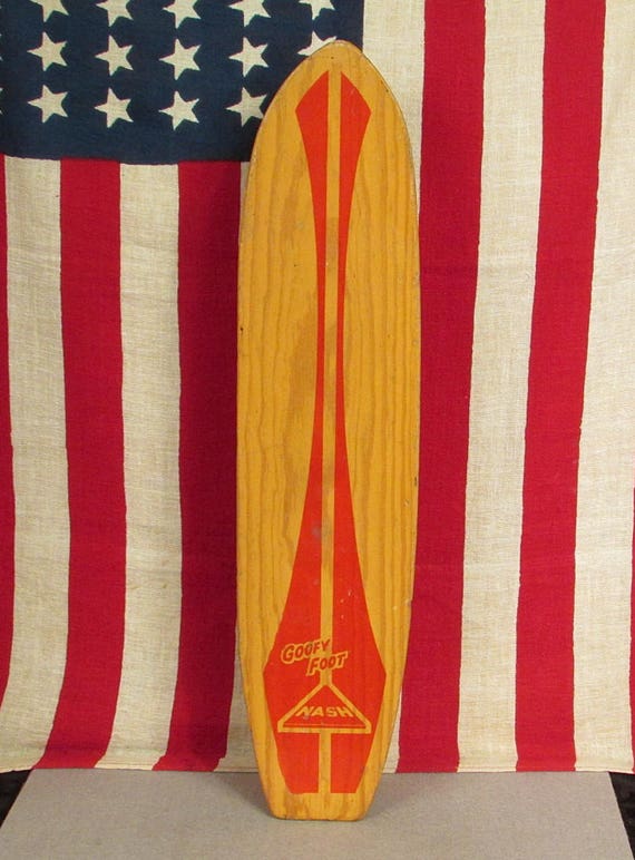 Vintage 1960s Nash Goofy Foot Wood Skateboard 23 Great Graphic Skate Surf Nice Vintage 1960s Nash Goofy Foot Wood Skateboard 23 Great Graphic Skate Surf Nice