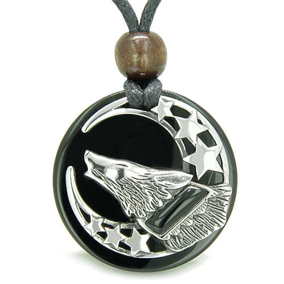 Amulet Howling Wolf Moon Green Quartz White Simulated Cats Eye Pendant 22 Inch Necklace