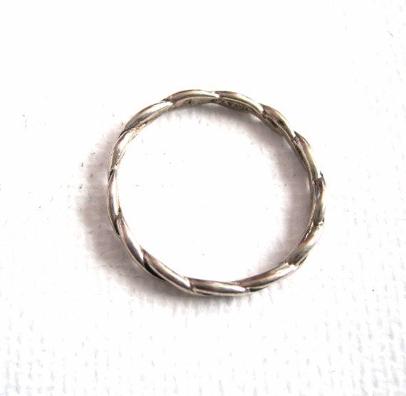 Vintage Sterling Silver Twisted Band Ring size 7 - image 2