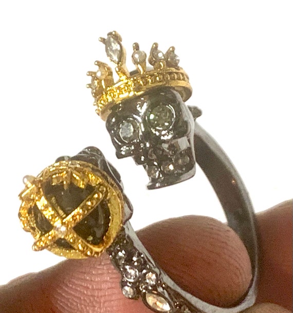 Alexander McQueen signed ring | MCQUEEN drop dead