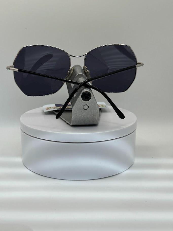 True Vintage Oversize Sunglasses | NOS | Butterfly Style  display picture 1