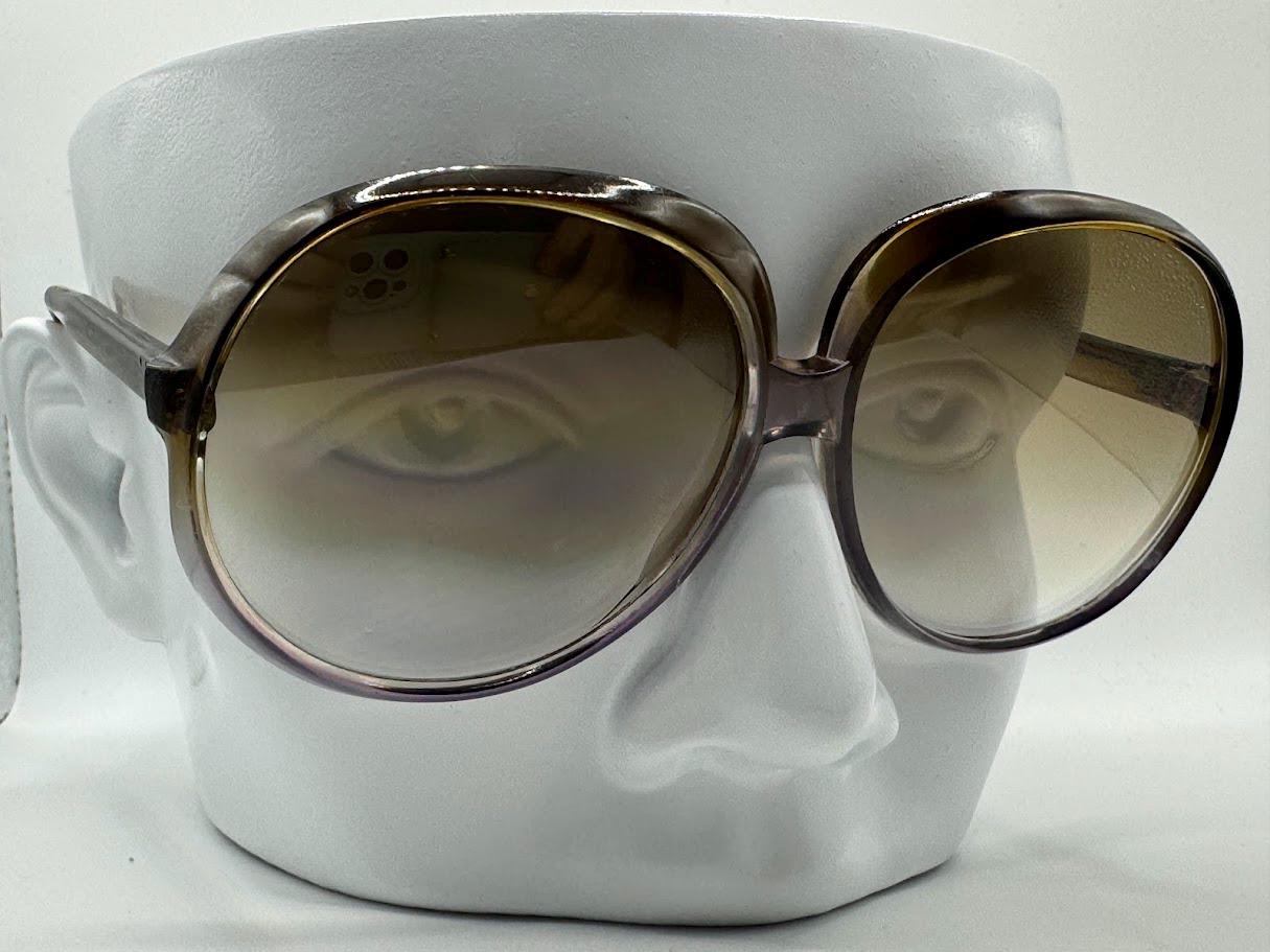 New 1970s Vintage Oversize Sunglasses | NOS | Huge Plastic Style Brown Fade Lens New 1970 main image 4