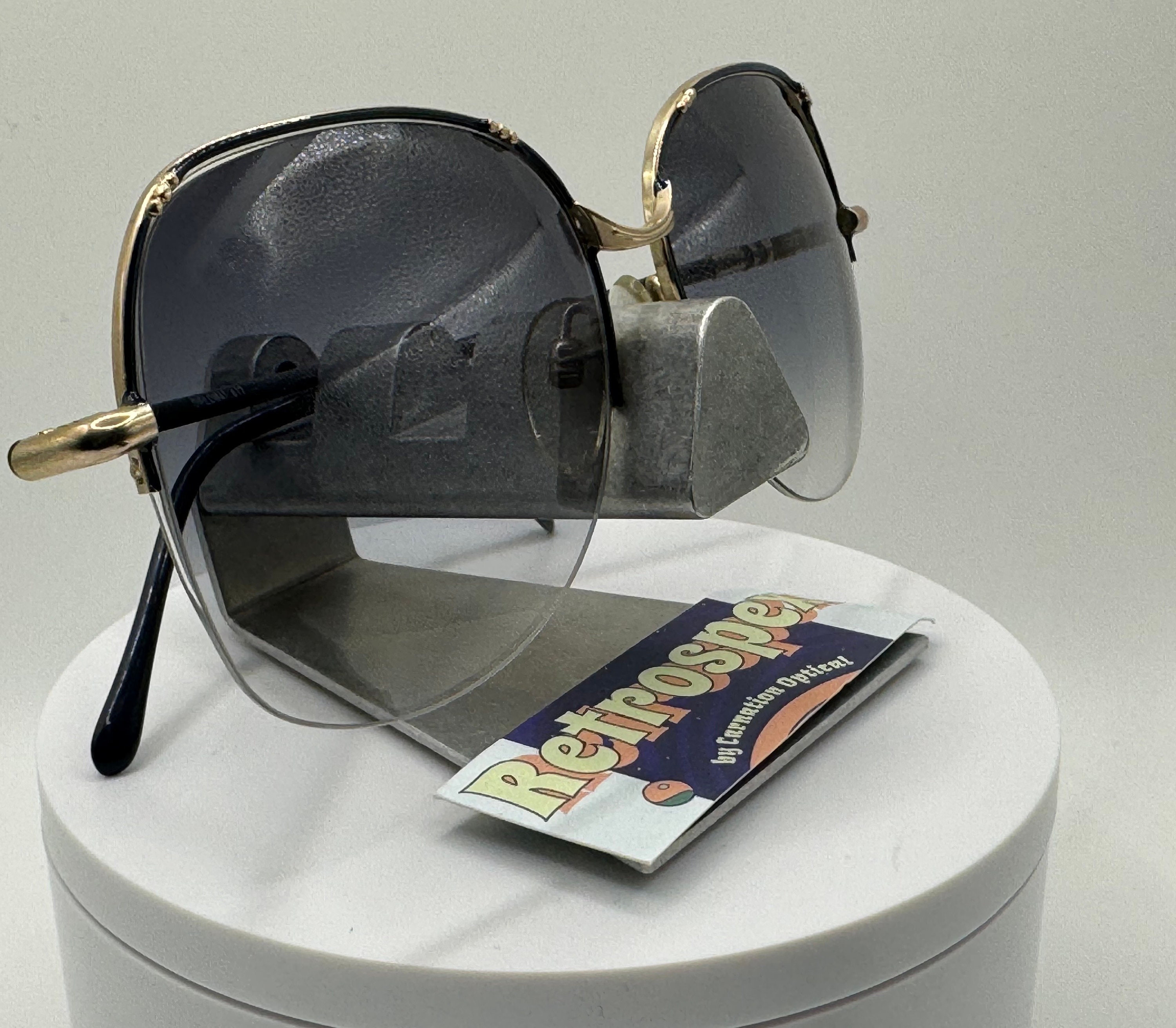 Vintage Oversize Sunglasses NOS Grey Fade Lens Diplomat 617  display picture 1