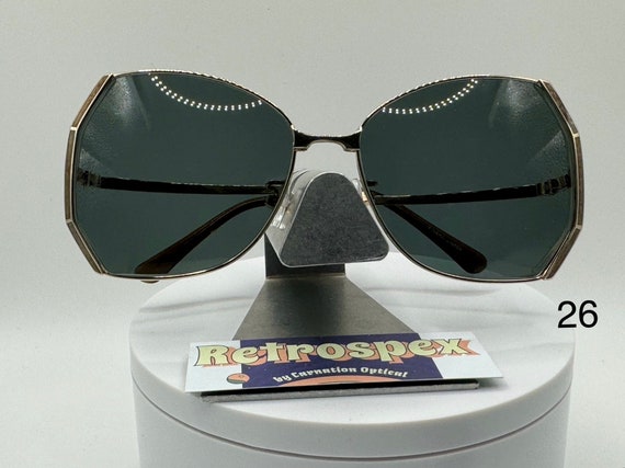 Vintage Oversize Sunglasses| NOS | Retro Style | Green Sun Lenses | Luci | Gold & Brown Metal Frame | 1970's-1980's | #26