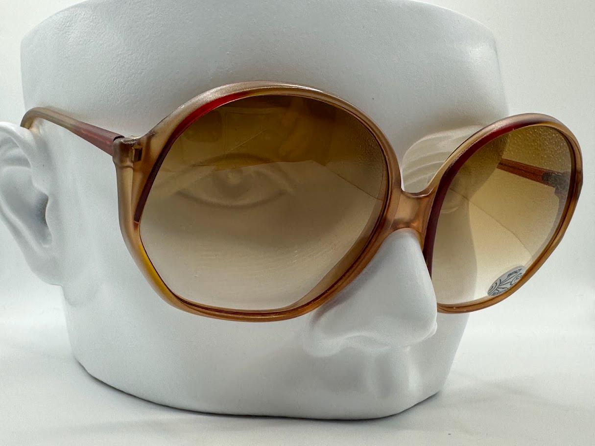 New 1970s Vintage Oversize Sunglasses | NOS | Light Tortoise | Brown Fade #634 51JfRTsMNaL._AC_UY1000_.jpg main image 4