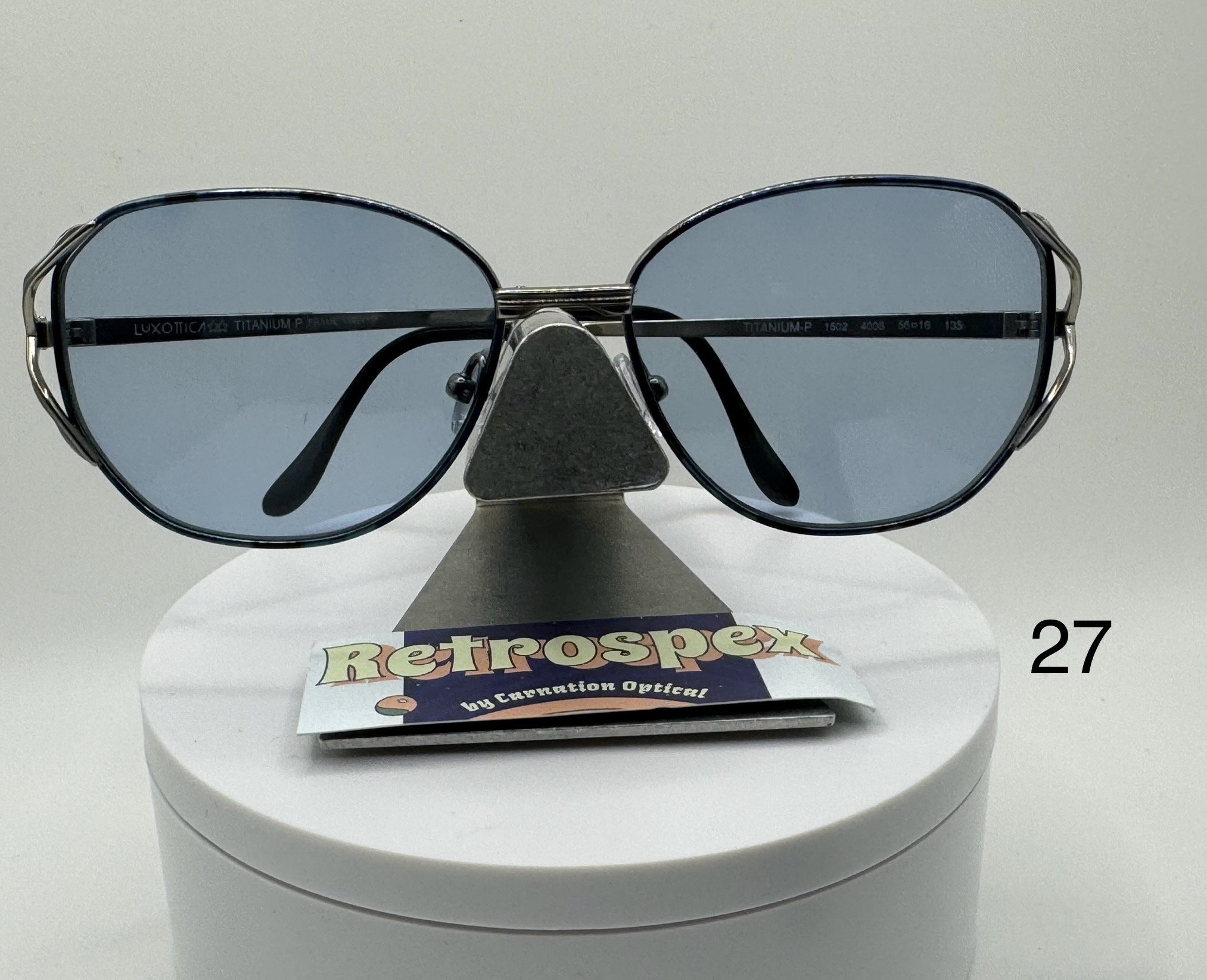 Vintage Oversize Sunglasses NOS Blue Lens Luxottica 1502 Blue Tort Frame 80s-90s Vintage Oversize Sunglasses | NOS | Titanium Style | Blue  main image 2