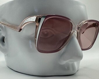 NEW Vintage Oversize Sunglasses | Non RX | Drop Temple Style  display picture 1