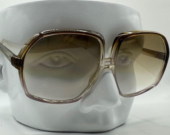 New 1970s Vintage Oversize Sunglasses | NOS | Huge Plastic Style | #644