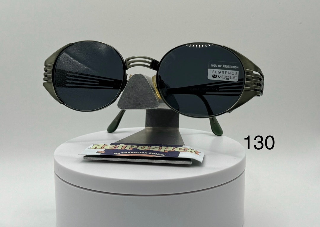 Vintage Sunglasses NOS Y2K Round Style Gray Lens Vogue Green  display picture 3