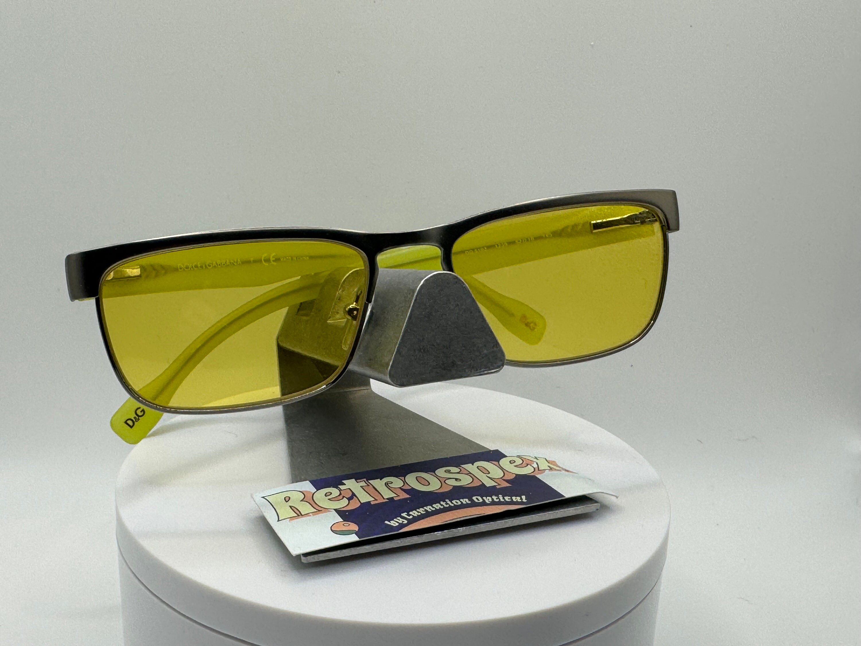 Vintage Y2K Style Sunglasses | NOS | 2000 display picture 2
