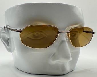 Vintage 1990\'s Slim Wire Frame Rectangular Sunglasses Matrix Sci-Fi Retro Unisex Vintage Late 90s Matrix Style Deadstock Silver Wire  main image 4
