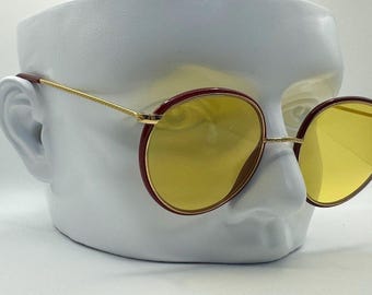 True Vintage Oversize Sunglasses | NOS | Monochrome Nana  display picture 3
