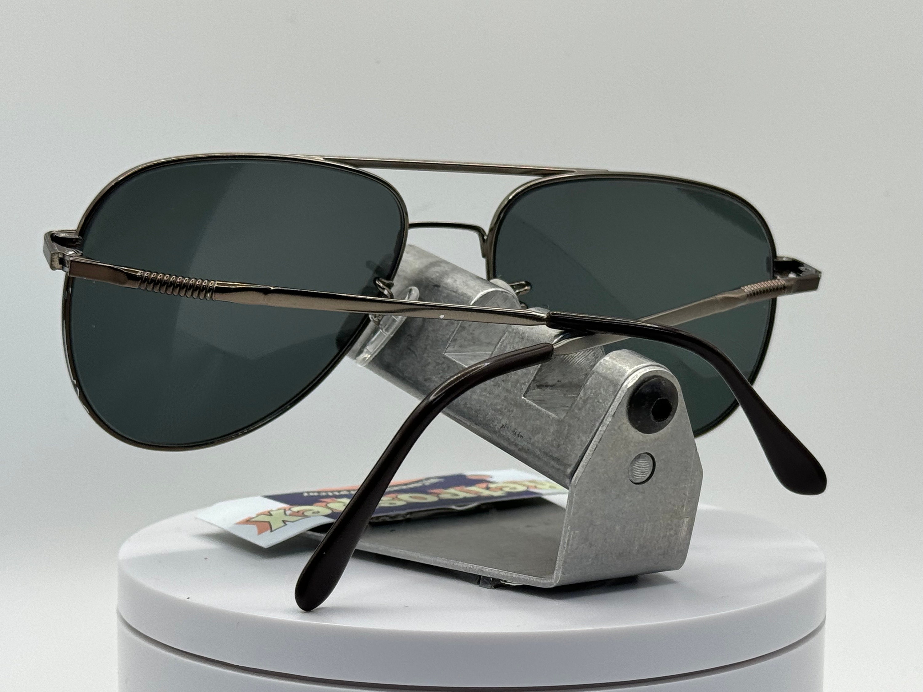 Vintage Oversize Sunglasses NOS Small Aviator | G15 Lens | Grey Metal Frame |80s Sunglasses Ray Ban Large Metal II 80 main image 4