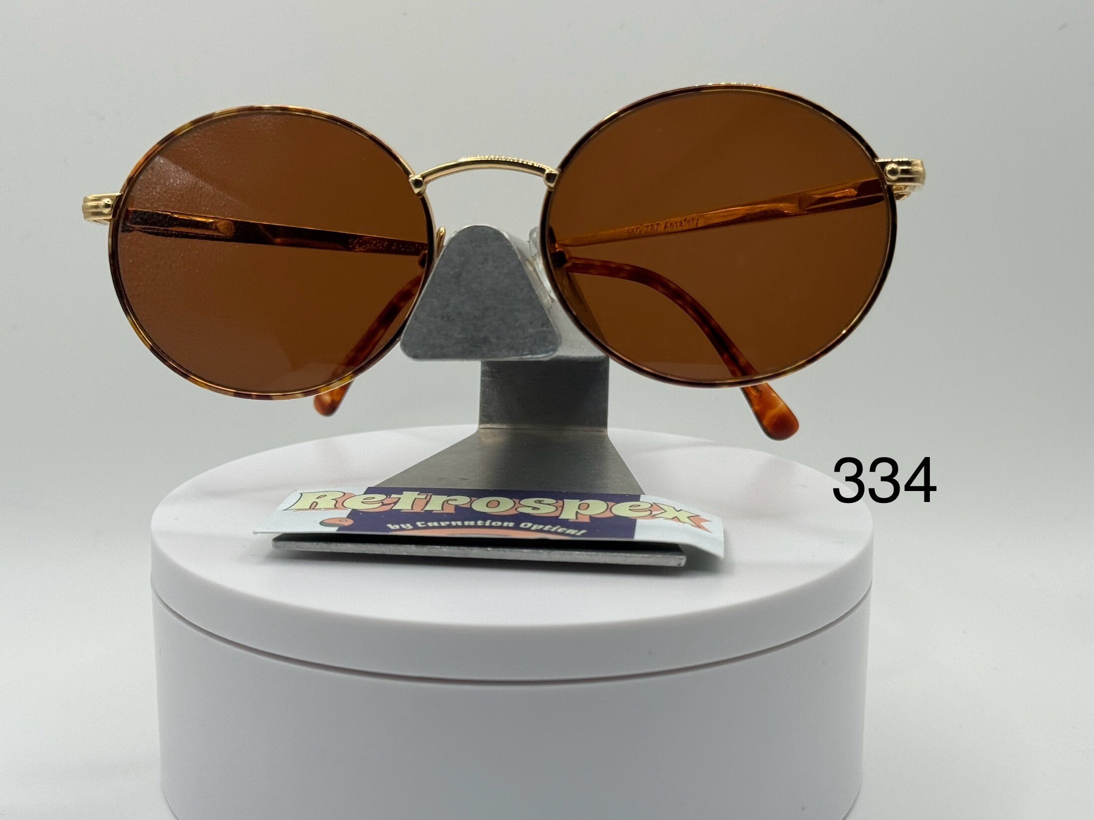 Vintage Oversize Sunglasses NOS Round Metal Brown Lens Gold Demi Frame 80s-90s Vintage Oversize Sunglasses | NOS | Round Metal Style  main image 2