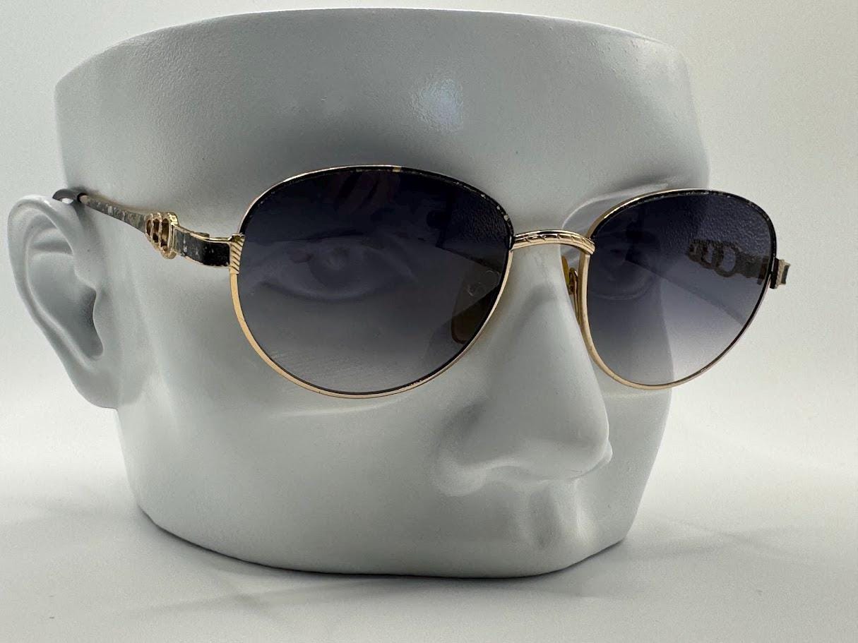 NEW Vintage Sunglasses | Round Metal Style | Grey Fade Lens  | 1980s-1990s |#825 Victorian Vampire Steampunk Round Circle Lens Vintage Style  main image 4