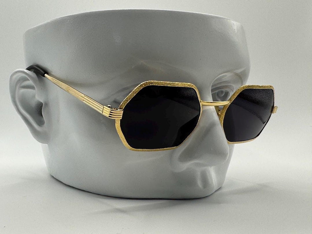 NEW Vintage Sunglasses | Non RX | Gold Glitter Metal | Geometric | #422.2 Amazon.com: laureles Fashion Sparkling Rhinestone Oversized  main image 3