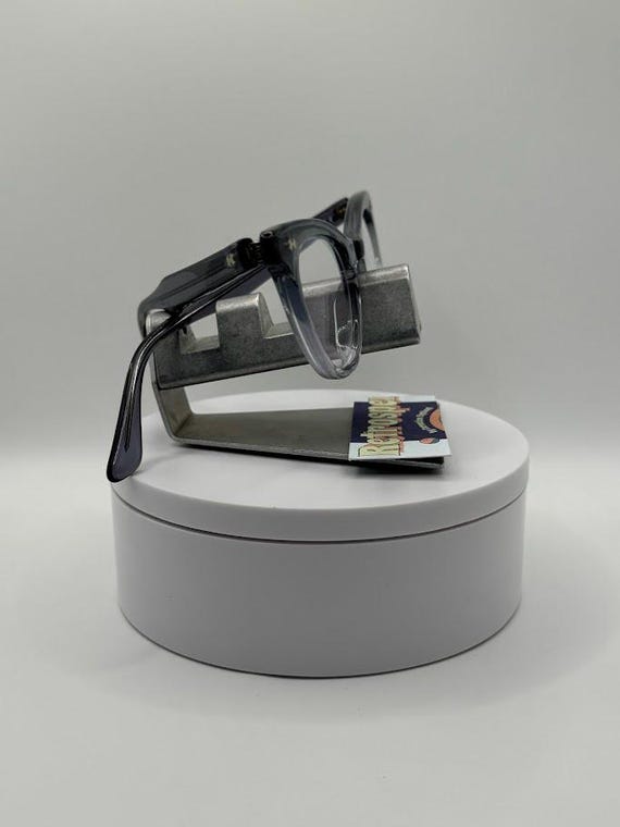 NEW Vintage Cat Eye Sunglasses | Non Rx | Grey-blue Plastic  display picture 3