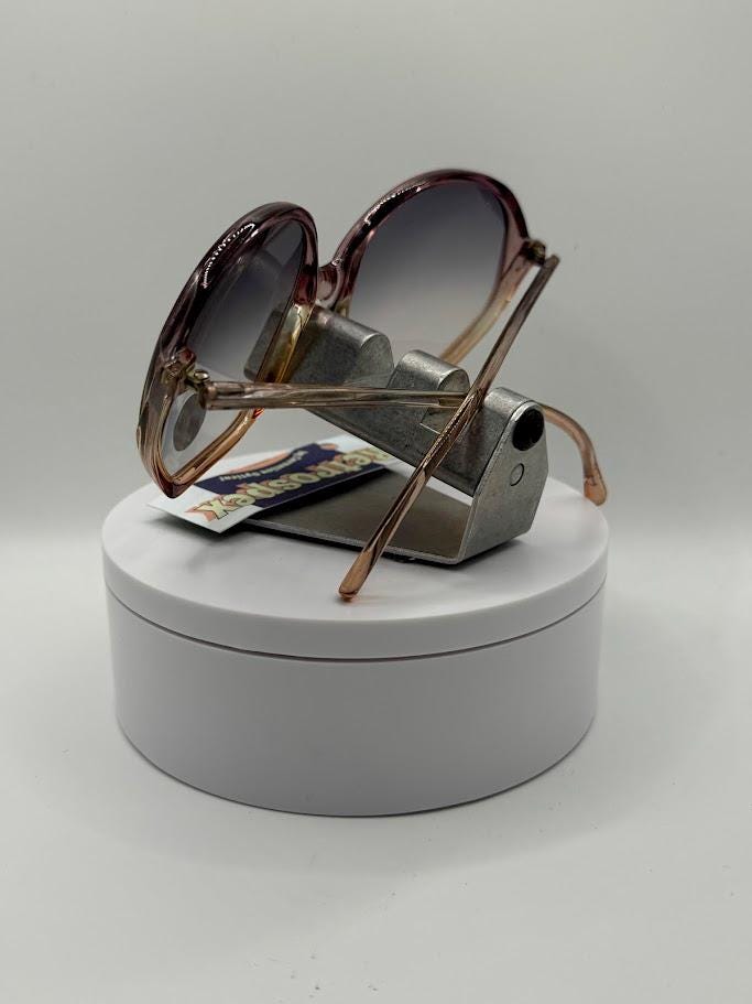 New 1970s Vintage Oversize Sunglasses Large Round Plastic  display picture 1