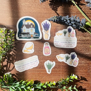 Paquete de calcomanías de vinilo con magia de lavanda y amor: calcomanía para computadora portátil, calcomanía para botella de agua, calcomanía para tableta, resistente al agua, a la intemperie y apta para lavavajillas