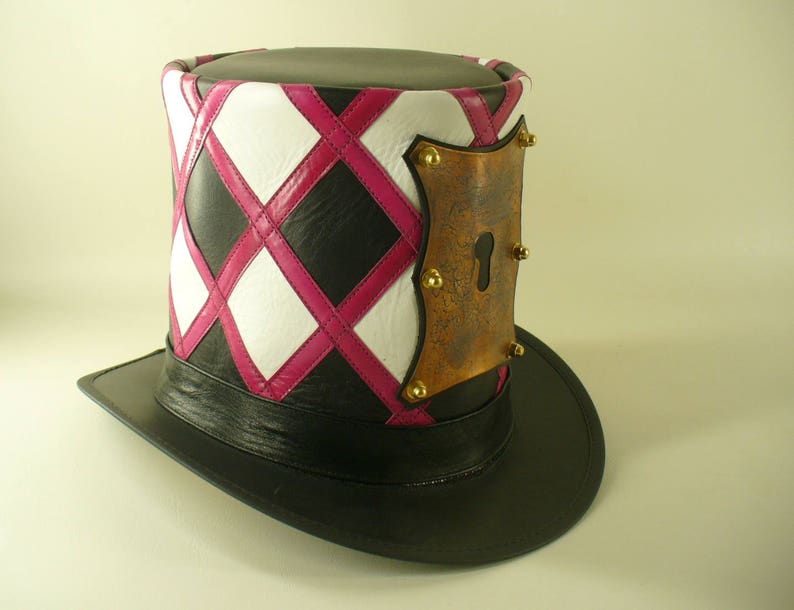 Mad hatter/'s leather and copper lock and key tall Top Hat masterpiece