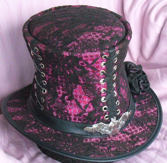 Pink and black felt top hat Rocco Lolita steampunk romanigoth Burlesque Amazon.com: Steampunk Black Crusty Band Pink Leather Ladies  main image 2