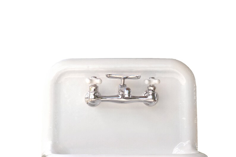Havisham New High Back Utility Sink Trompe L/'Oeil Antiqued Cast Iron Porcelain Lagniappe Wall Mount Sink Package