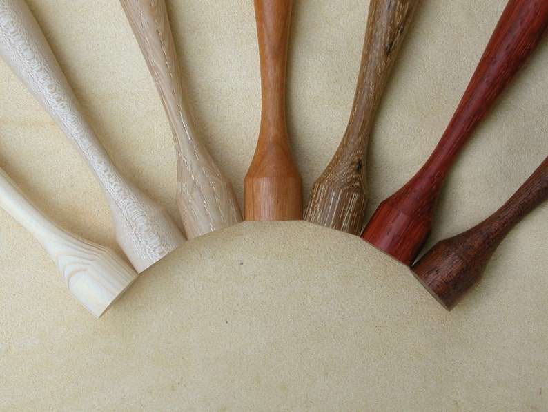 Minimalist model Pipe tampers handturned in various timbers.