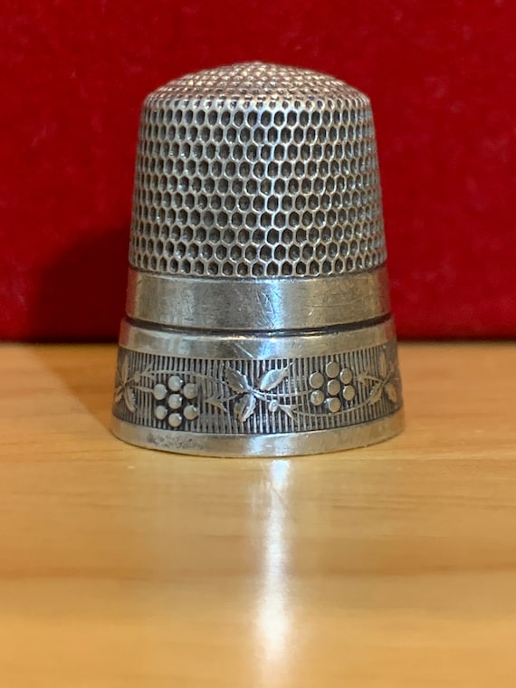 Vintage sterling silver Thimble 1890s Etsy