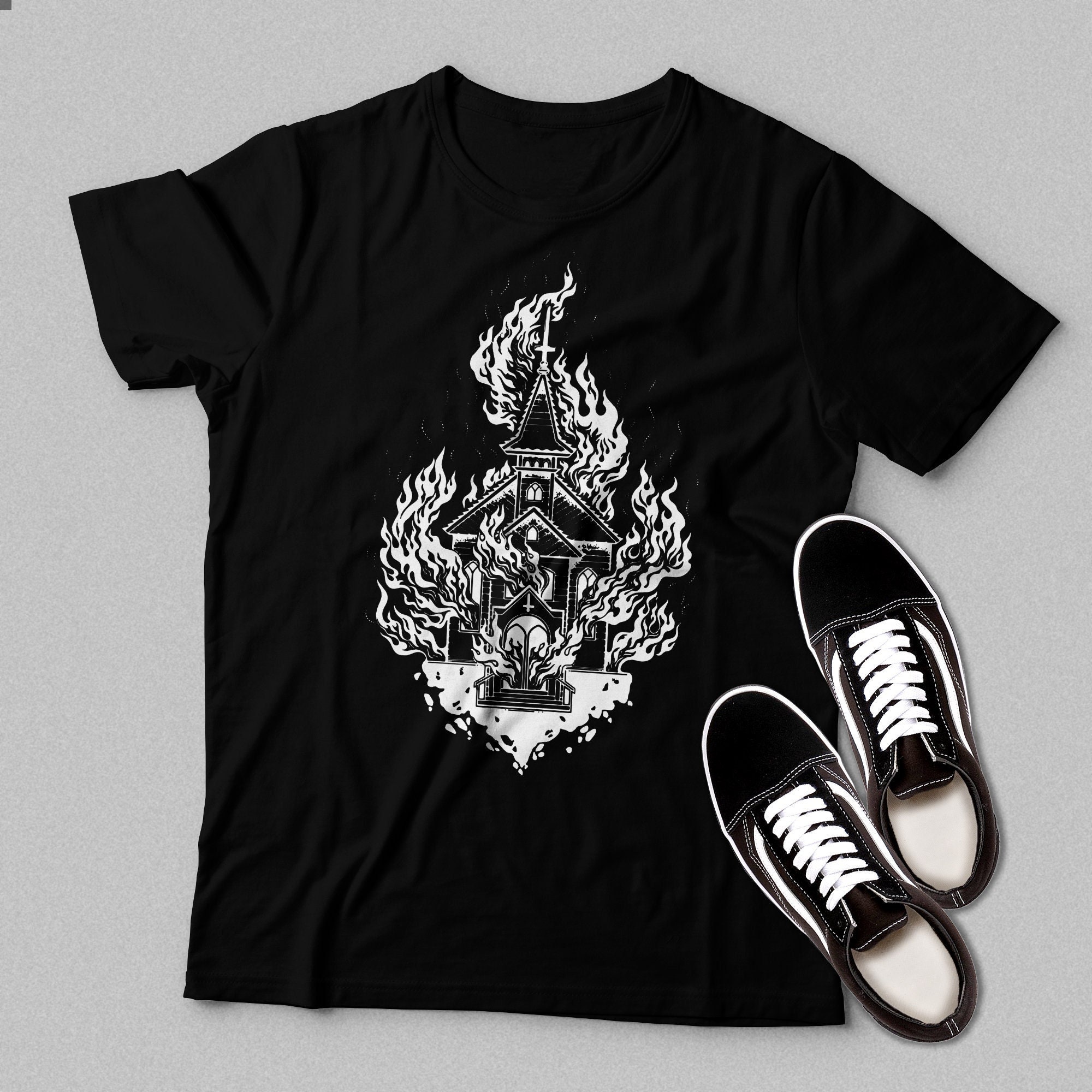 Tシャツ・カットソー BURNING CHURCH COTTON T-SHIRT WITH USED EFFECT Burning Church T Shirt | Shirt | Punk Clothing | Witchy