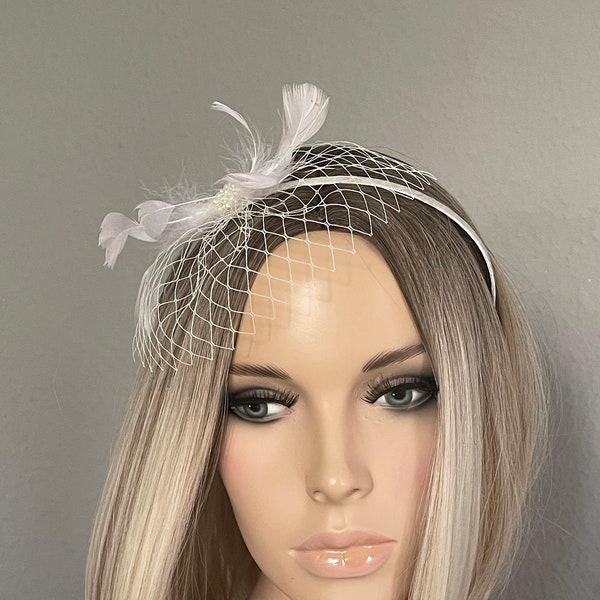 Braut mini Schleier Federn Perlen ivory Haarschmuck Hochzeit Fascinator Kopfschmuck elegant edel