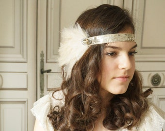 Bandeau à paillettes années 20 casque doré années 20 coiffure années 20 années 20 beige