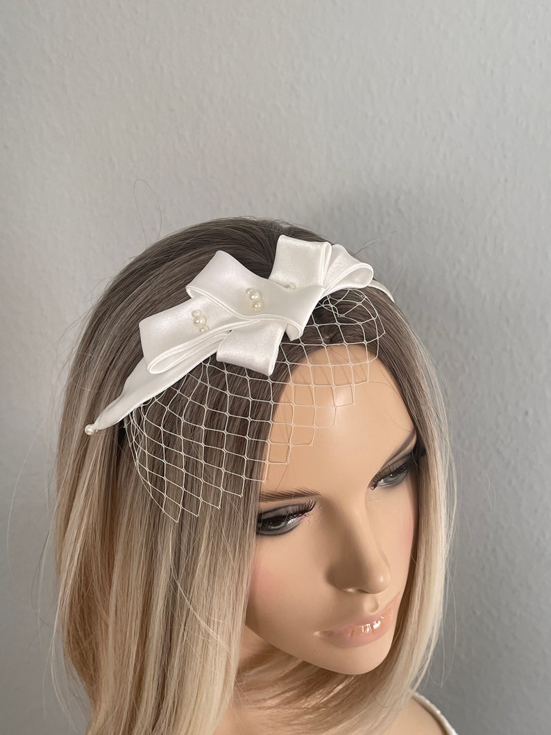 Voile de mariée court nœuds de satin de mariée perles origami ivoire mariage fascinator accessoires pour cheveux casque minimaliste image 4