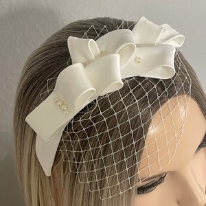 Design bridal veil short bridal satin bows origami pearls ivory wedding fascinator hair accessory headpiece opulent image 4