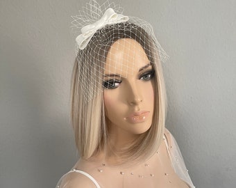 Bridal veil short bridal satin bow ivory wedding fascinator hair accessory headpiece minimalist