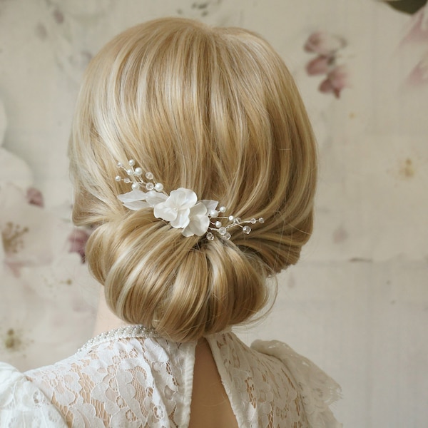 Braut Perlenranke "Iva" mini Blüten Perlen Haarkamm Braut Kopfschmuck wedding headpiece vine