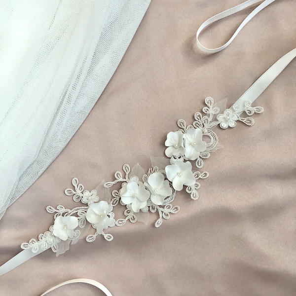 Brautgürtel mini Blumen ivory Spitze Hochzeit schmal Gürtel Braut Schärpe