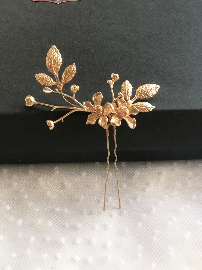 Braut Haarnadel Blumen goldfarben schlicht minimalistisch edel Haarschmuck Hochzeit Kopfschmuck Bild 8